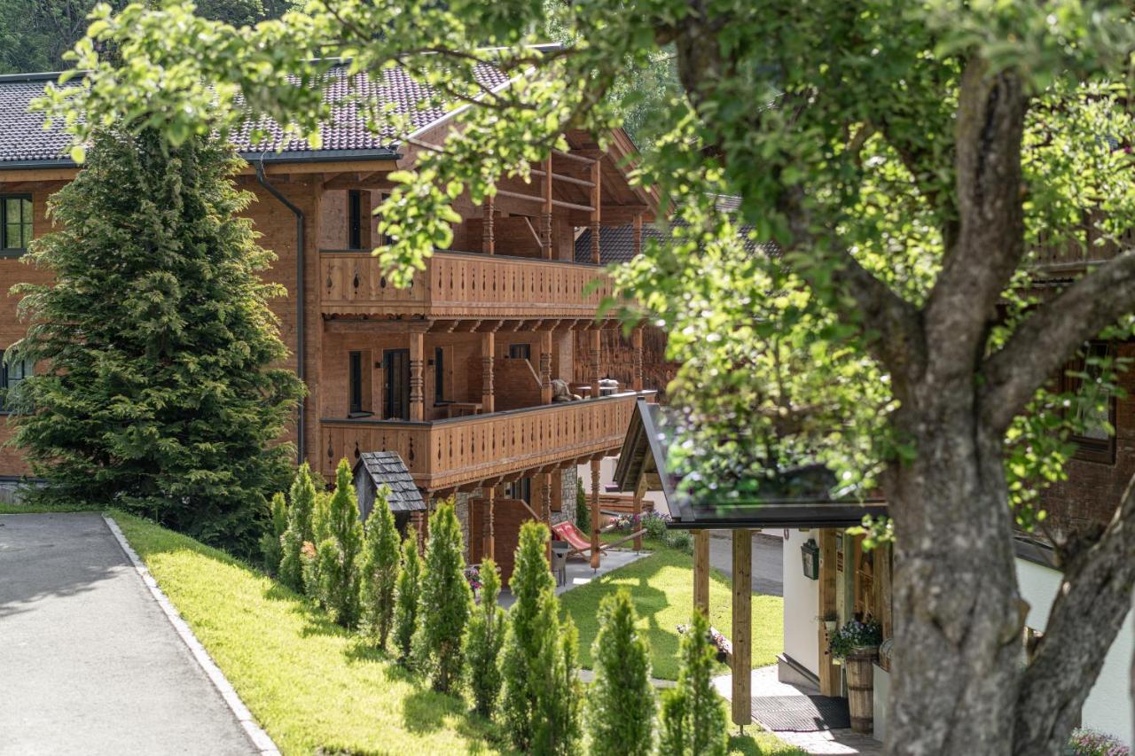 Der Ortnerhof - Hotel & Reiterhof Prägraten Exterior photo