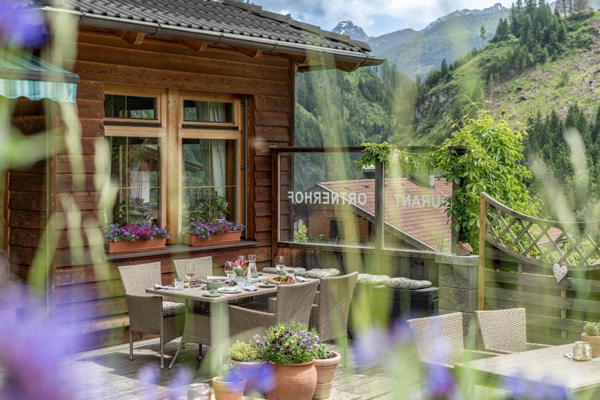 Der Ortnerhof - Hotel & Reiterhof Prägraten Exterior photo